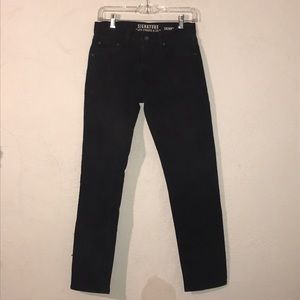 Levi Strauss & Company Signature Skinny jeans, black, size 28 30 Like New